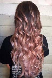 mechas balayage rosadas