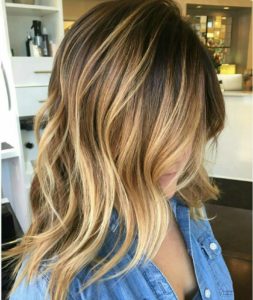 MECHAS BALAYAGE DORADO