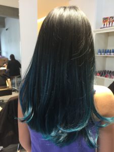 MECHAS BALAYAGE AZULES