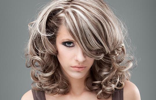 Mechas Blancas Pelo Corto