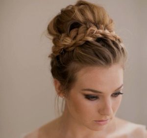 peinados con trenzas para bodas