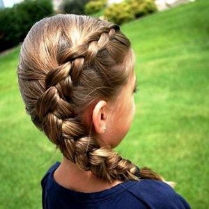 RECOGIDOS CON TRENZAS PARA NIÑAS