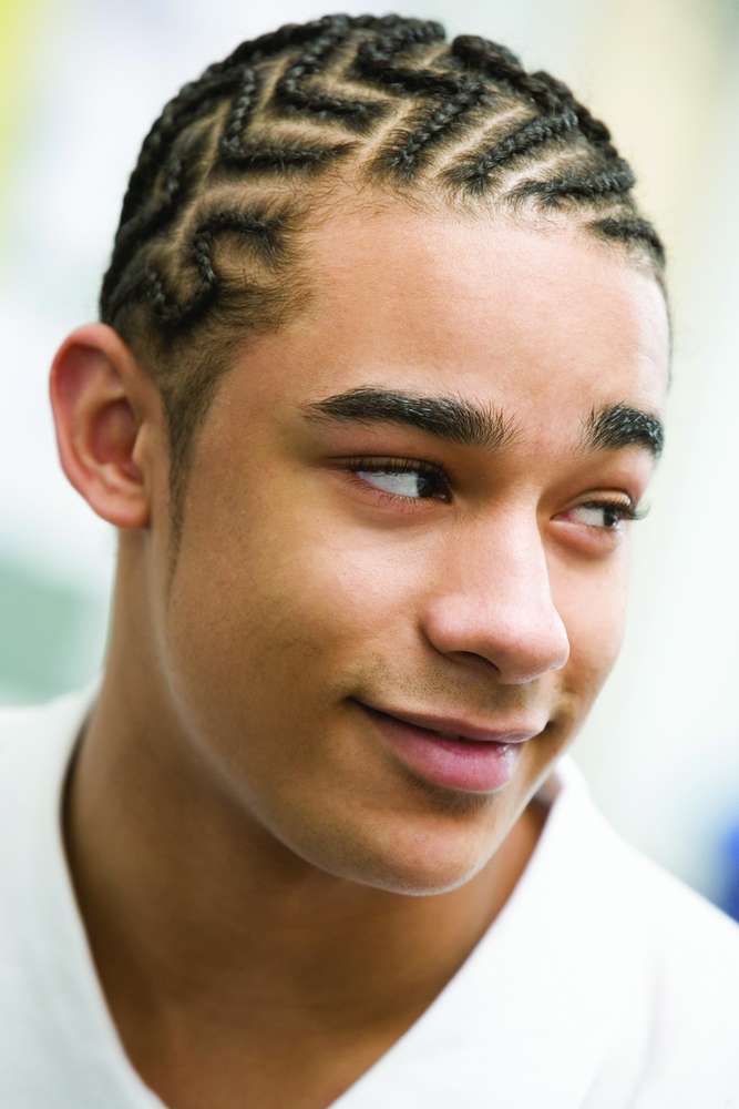 peinados con trenzas hombre