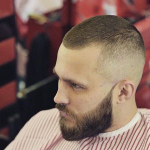 corte de pelo hombre rapado